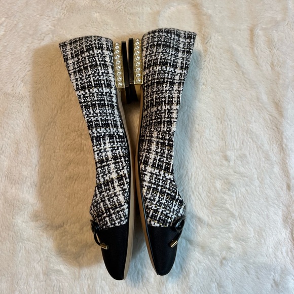 Karl Lagerfeld Black and White Pearl And Tweed Bow Ballet Flats - Picture 5 of 9